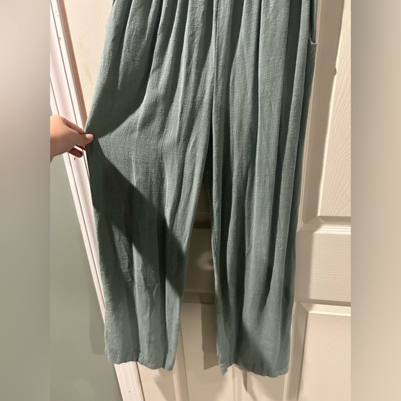 Romper - Picture 2 of 3